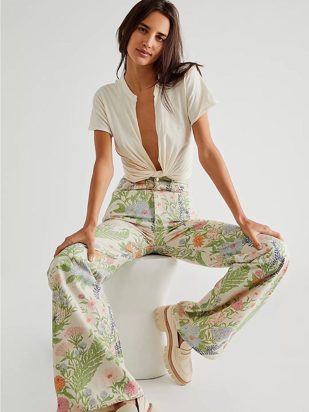 NWT Wrangler Floral Print High Rise Bell Bottom Jeans 35x32 - Picture 5 of 13